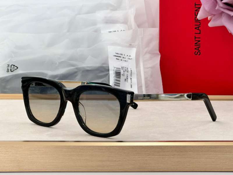 Picture of YSL Sunglasses _SKUfw52407974fw